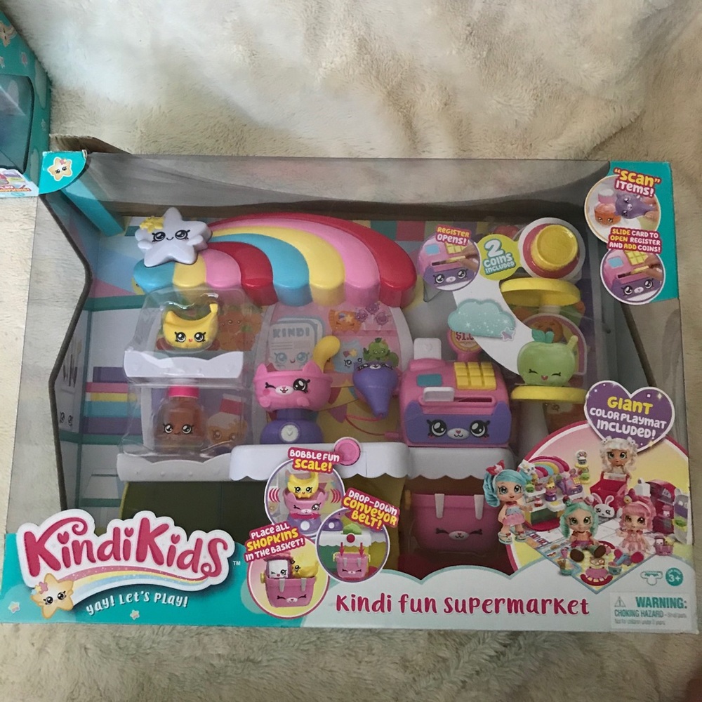 Brand new Kindi Kids, play set